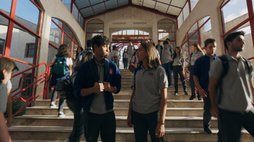 Jinn (Netflix) – Lora